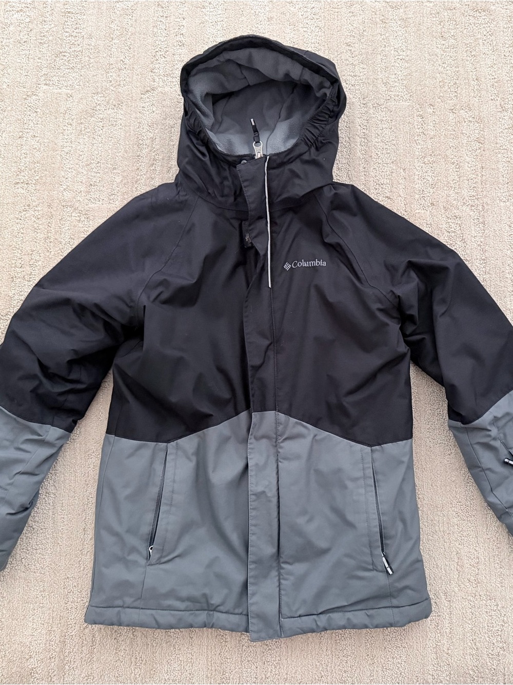 Columbia Men’s Black and Gray Ski Jacket with Hood